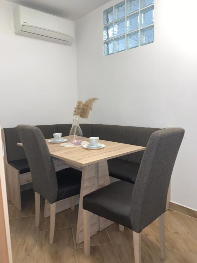 Appartamento Apartma Eli2 Capodistria Esterno foto