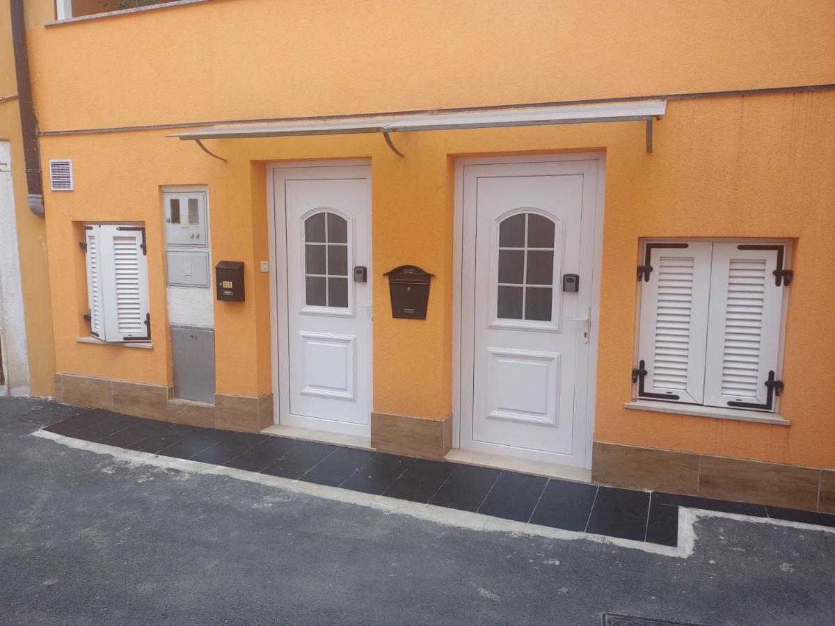 Appartamento Apartma Eli2 Capodistria Esterno foto
